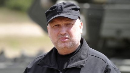 Турчинов: Майдан стал ответом на попытку превратить Украину в колонию России