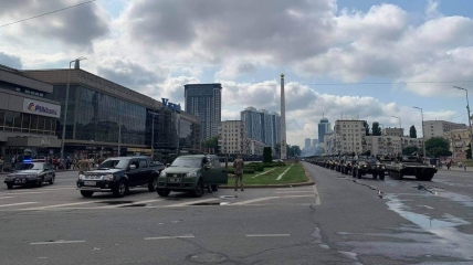В Киеве полным ходом готовятся к военному параду: видео репетиции
