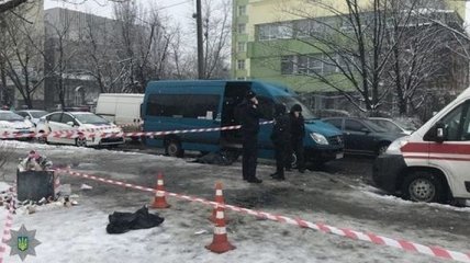 Убийство мужчины на остановке в Киеве: Матиос сообщил резонансные детали