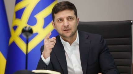 Киевский писатель Лесев заявил, что от Зеленского не ждали "махрового беспредела"