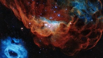 Телескоп Hubble "привітав" себе з 30-річчям знімком туманностей