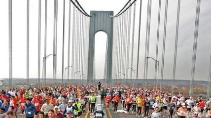 В Нью-Йорке из-за урагана "Сэнди" отменен традиционный марафон