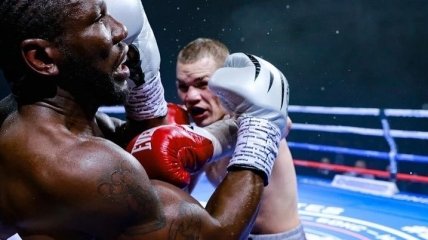 Россиянин Чудинов стал претендентом на чемпионский бой с Альваресом (Видео)