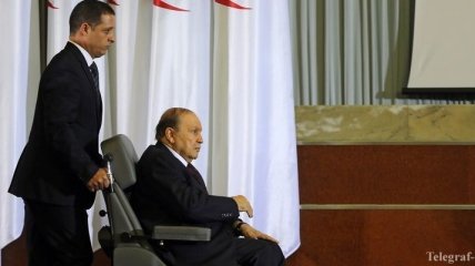 Бутефлика отложил выборы в Алжире