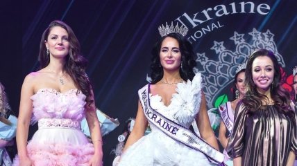 У Києві вибрали нову "Місіс Україна": хто отримав корону переможниці
