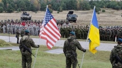 Военнослужащие Украины и США