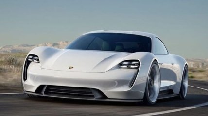 Стала известна мощность нового спортивного электро-кара Porsche