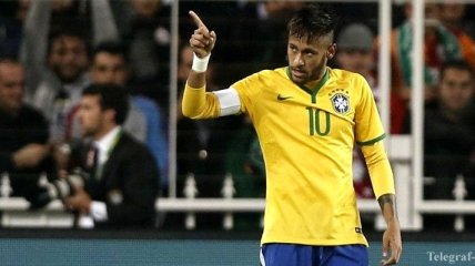 Фантомный гол Адриано в матче Турция - Бразилия (Видео)