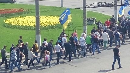 "Украинцам больше зарплат": Криворожане требут повысить зарплату до €1 тысячи