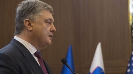 Порошенко заявил о новых санкциях против РФ