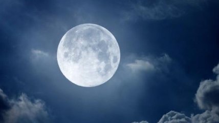 Ученые назвали сроки отправки Индией ровера на Луну