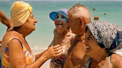 Красивая старость: позитивные и гламурные пенсионеры Майями (Фото) 