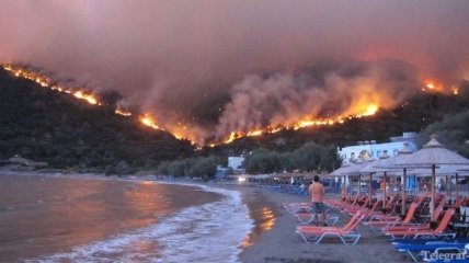 Более 7 тысяч га леса уничтожил пожар на греческом острове Хиос