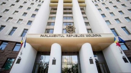 Оппозиция Молдовы не смогла отправить правительство в отставку