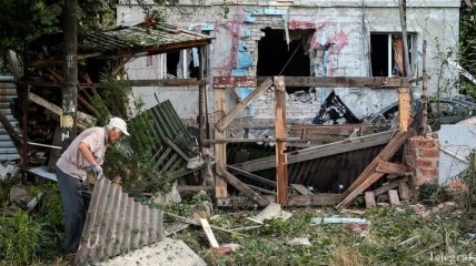 В Донецке разрушен краеведческий музей и пострадали около 20 домов