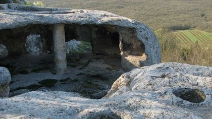 Древние могилы оказались телескопами  