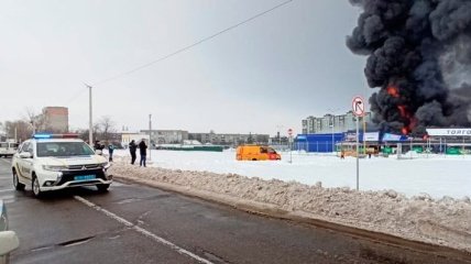 Двух человек ранил топором: в полиции рассказали о поджигателе "Эпицентра" в Первомайске (видео)