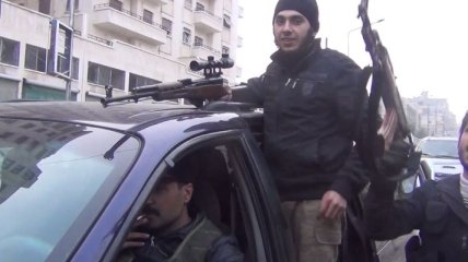 Связанные с "Аль-Каидой" моджахеды угрожают оппозиции Сирии