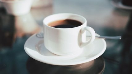 Коли потрібно вживати каву, чай та воду для організму