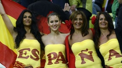 Вся Испания празднует победу своей сборной на Евро-2012