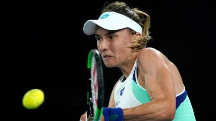 Цуренко покинула Australian Open, взяв сет у Барти