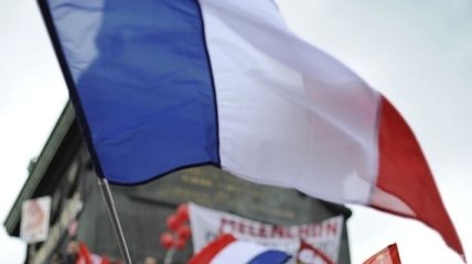 Французская оппозиция выбирает лидера