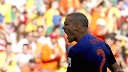 Основной защитник Голландии рискует пропустить матч против Аргентины