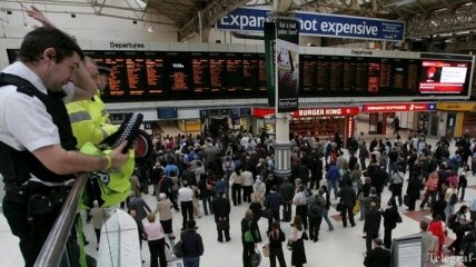 Полиция эвакуировала лондонский вокзал "Виктория"