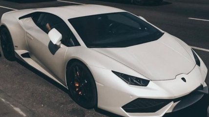 В Украине заметили новый суперкар Lamborghini