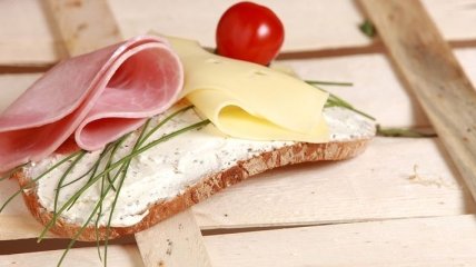 Обнаружены новые целебные свойства сыра