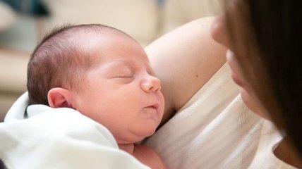 Уход за новорожденным малышом в первые дни жизни (Фото)