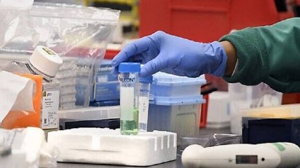 Пандемія коронавірусу набирає обертів: на нараді у Зеленського затвердили план дій