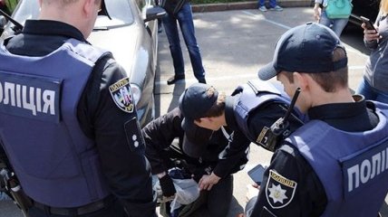 В Днепропетровской области полицейский получил телесные повреждения из-за драки