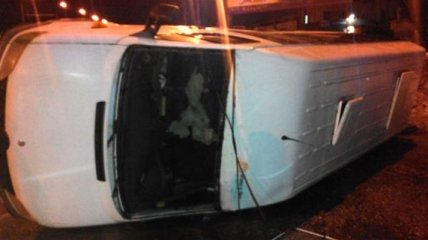 Автобус с пассажирами перевернулся в Полтаве: есть пострадавшие