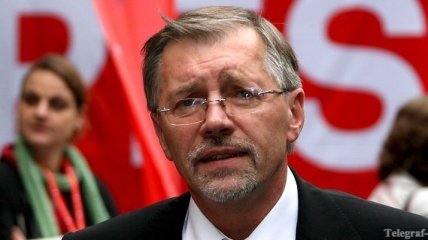 Экс-премьер Литвы призвал отменить закон о компенсации