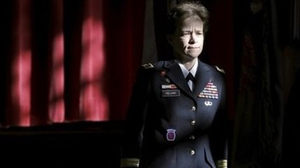 Впервые в истории США главой военной академии стала женщина