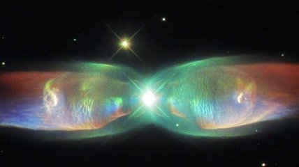NASA опубликовало новые фото "космической бабочки"