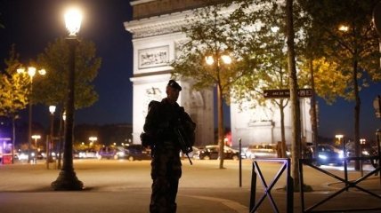 МВД Франции опровергло информацию о втором погибшем полицейском