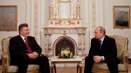 Янукович и Путин по телефону поговорили о цене на газ