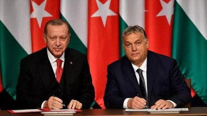 Президент Турции Реджеп Эрдоган и премьер Венгрии Виктор Орбан