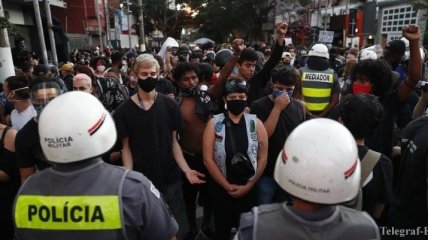 Тисячі бразильців вийшли на антиурядові протести 