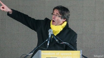 Суд Испании "заморозил" инаугурацию Пучдемона на пост главы Каталонии