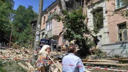 Взрыв газа в Киеве: полиция выясняет, кого из жильцов дома найти не может