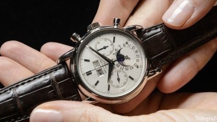 Платиновые часы Эрика Клэптона проданы за $3,6 млн