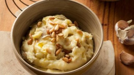 Картофель с орехами