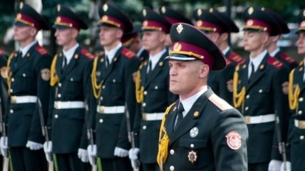Минобороны просит у Кабмина на финансирование армии 20 млрд грн