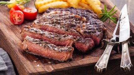 Ученые назвали главную опасность мяса для мужчин
