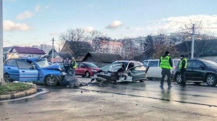 В Броварах произошла смертельная авария: на дороге в Киев возник большой затор