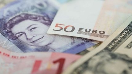 Изменения на валютном рынке: когда украинцы смогут покупать валюту онлайн