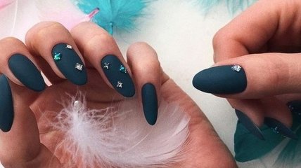 Маникюр 2020: красивый дизайн ногтей на миндалевидные ногти (Фото)